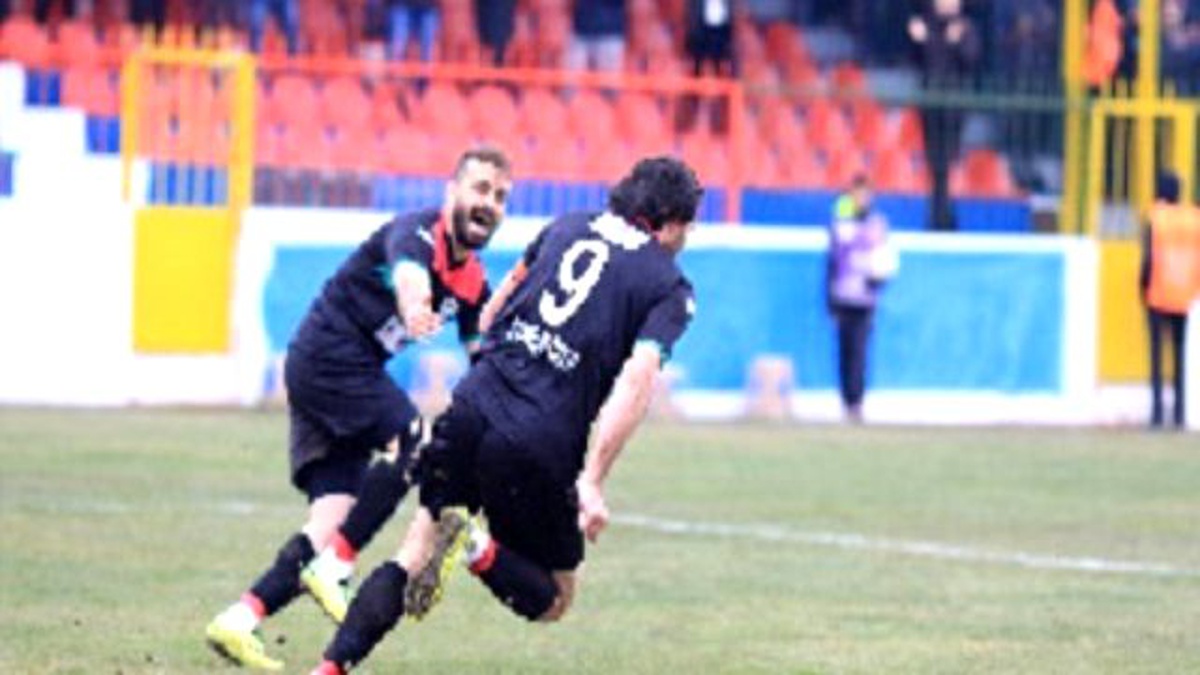 Kaptan Şehmus: Buca\'ya Golüm Var