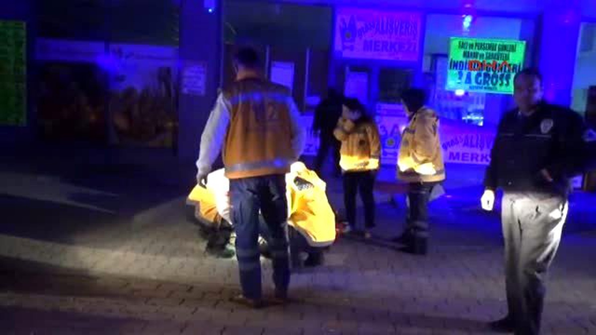 Konya - 13\'üncü Kattan Düşen Yaşlı Kadın, Hayatını Kaybetti