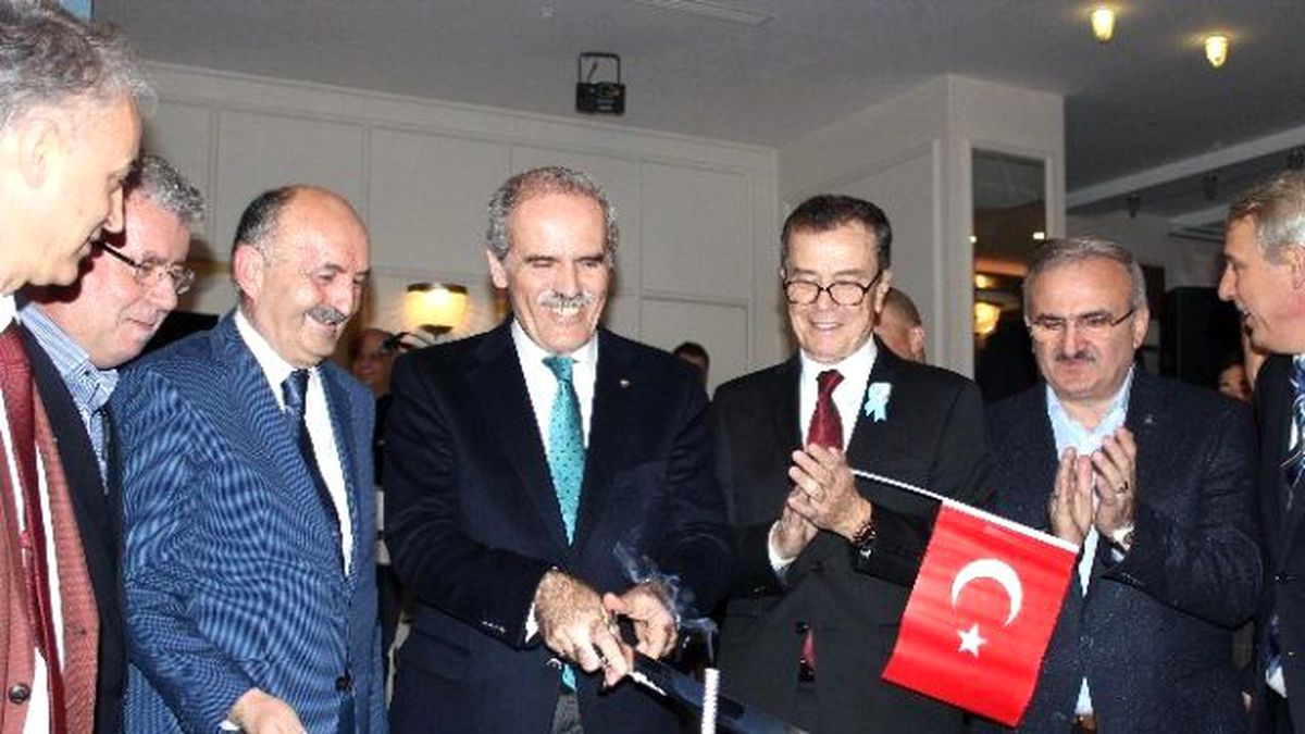 Müezzinoğlu: "Teröristleri Kazdıkları Çukurlara Biz Gömeceğiz Bu Millet Gömecek"