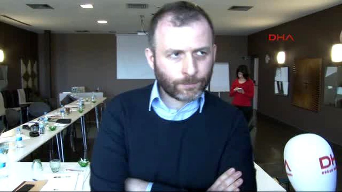 Mülteci Hakları Merkezi?nden Mülteciler İçin Arama Toplantısı