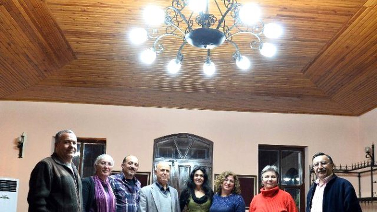 Muratpaşa Belediyesi\'nden Komşular Tiyatrosu