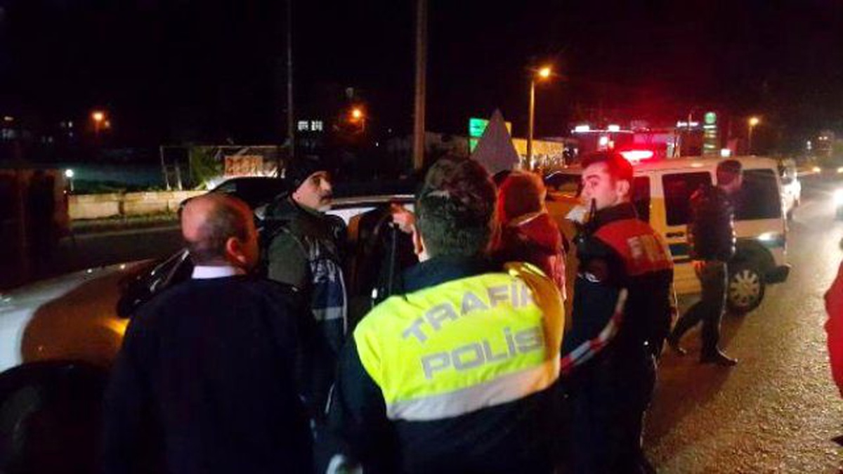 Ortalığı Birbirine Katan Sürücü 45 Kilometre Polisi Peşinden Kovaladı