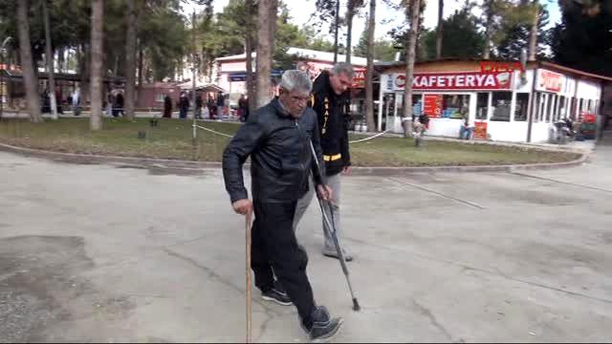 Polis Baskınından Korkup Fuhuşu İlçeye Taşımışlar
