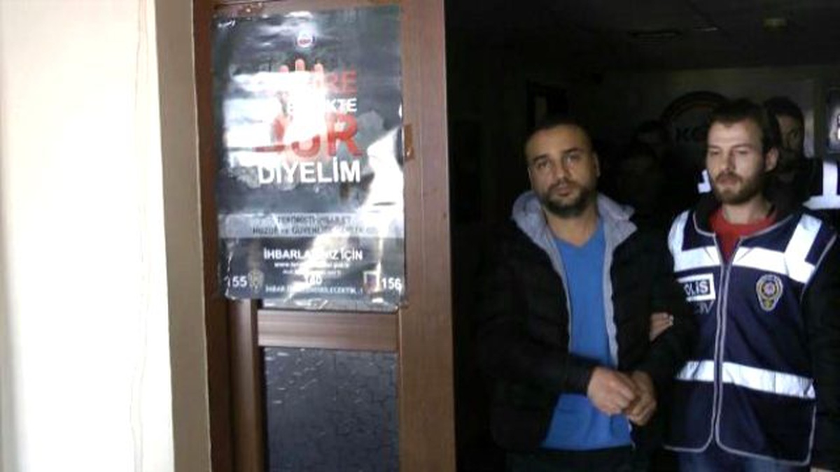 Polisten İnsan Kaçakçılarına Operasyon