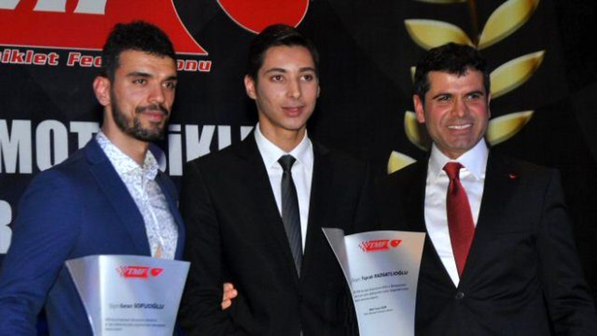Şampiyonlar Madalyalarını Aldı