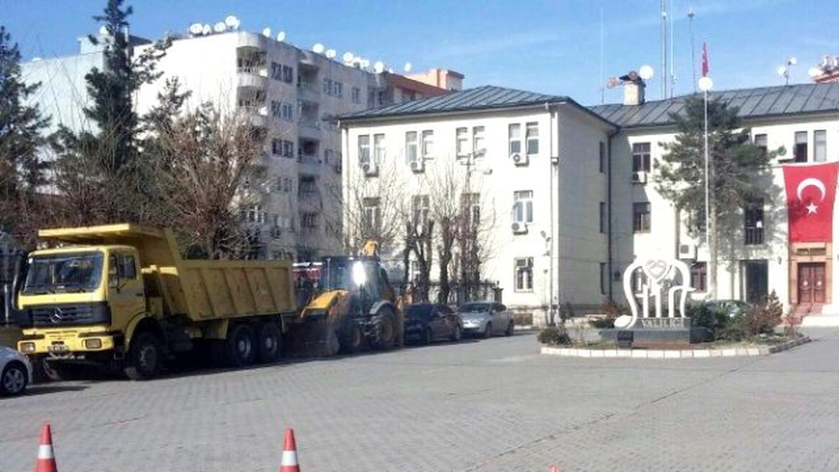 Siirt Valiliği\'nden Hendeklere Karşı Tedbir