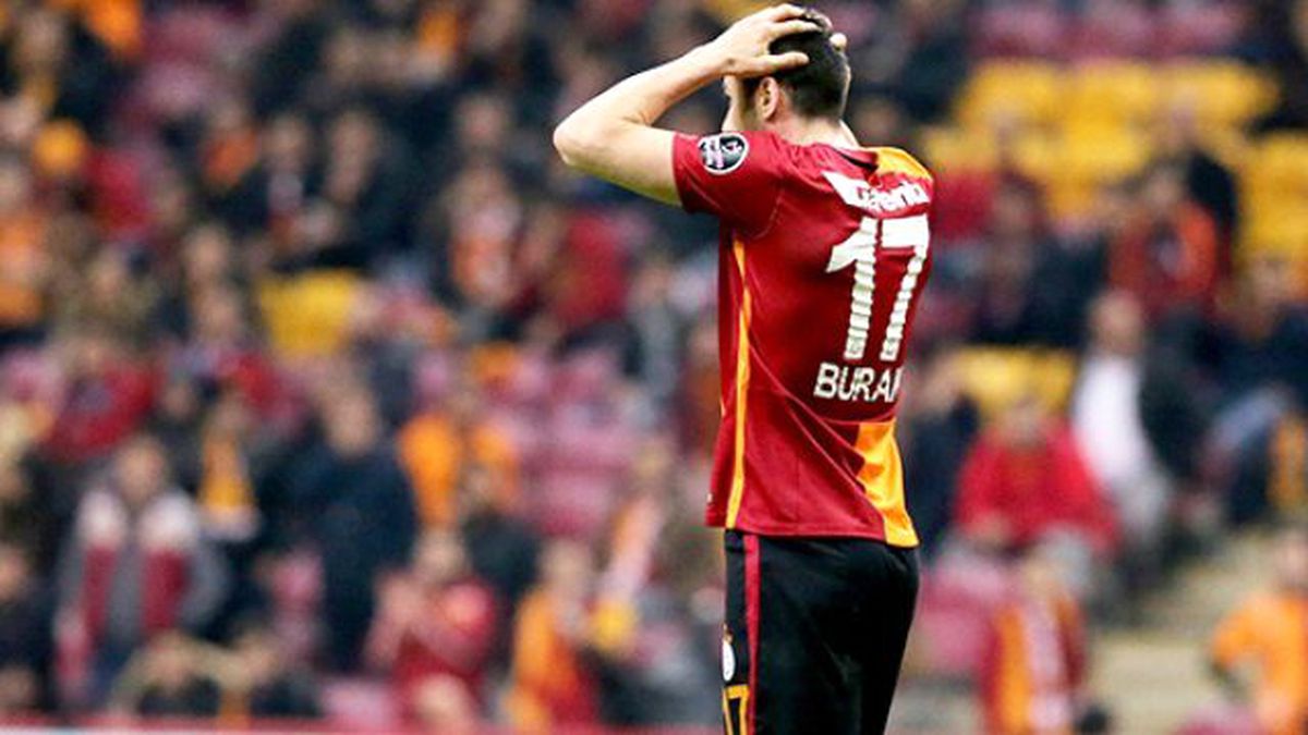 West Ham United, Burak Yılmaz İçin Galatasaray'a Teklif Yapacak