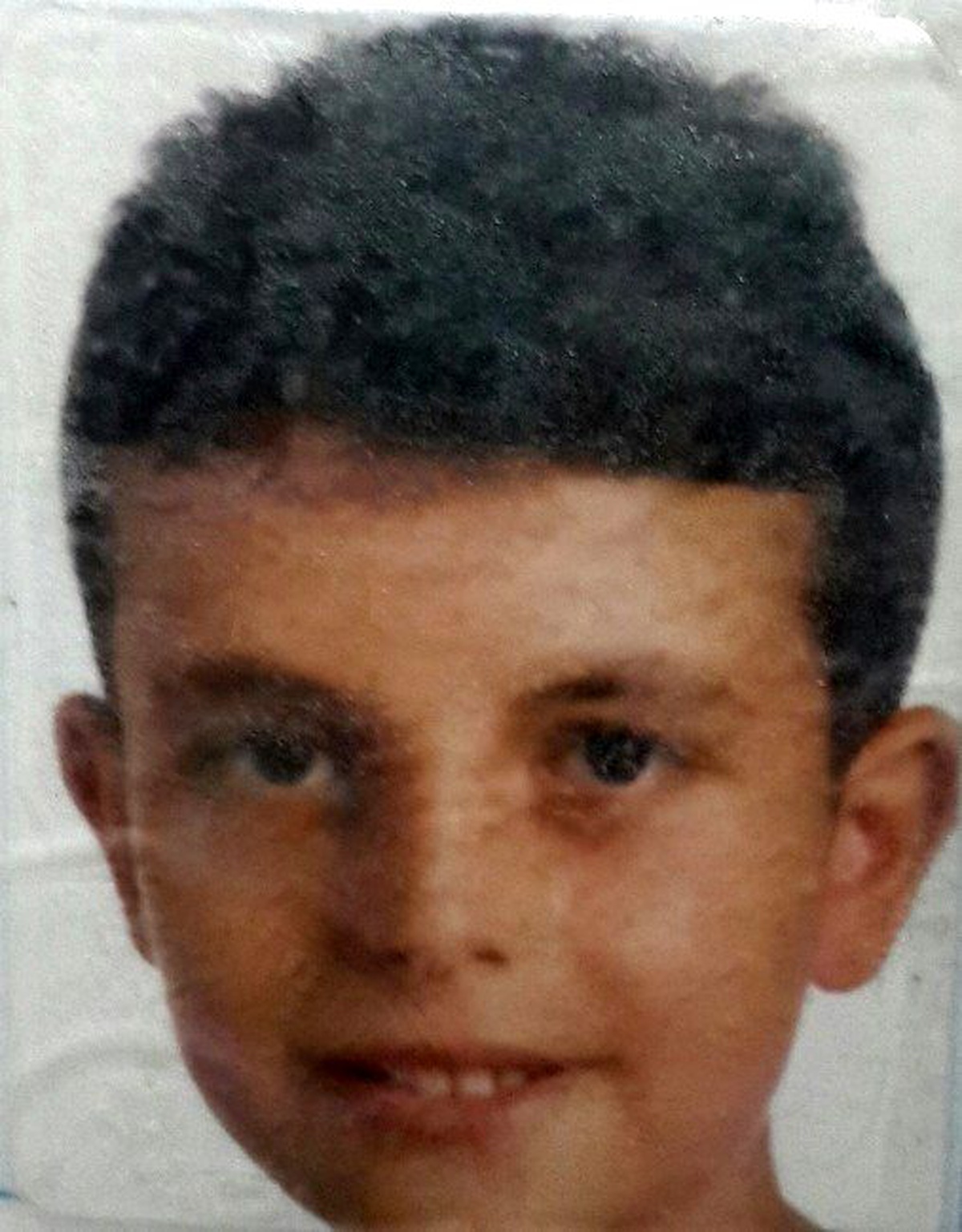 16 Yaşındaki Çocuk Bıçaklı Saldırıda Ağır Yaralandı