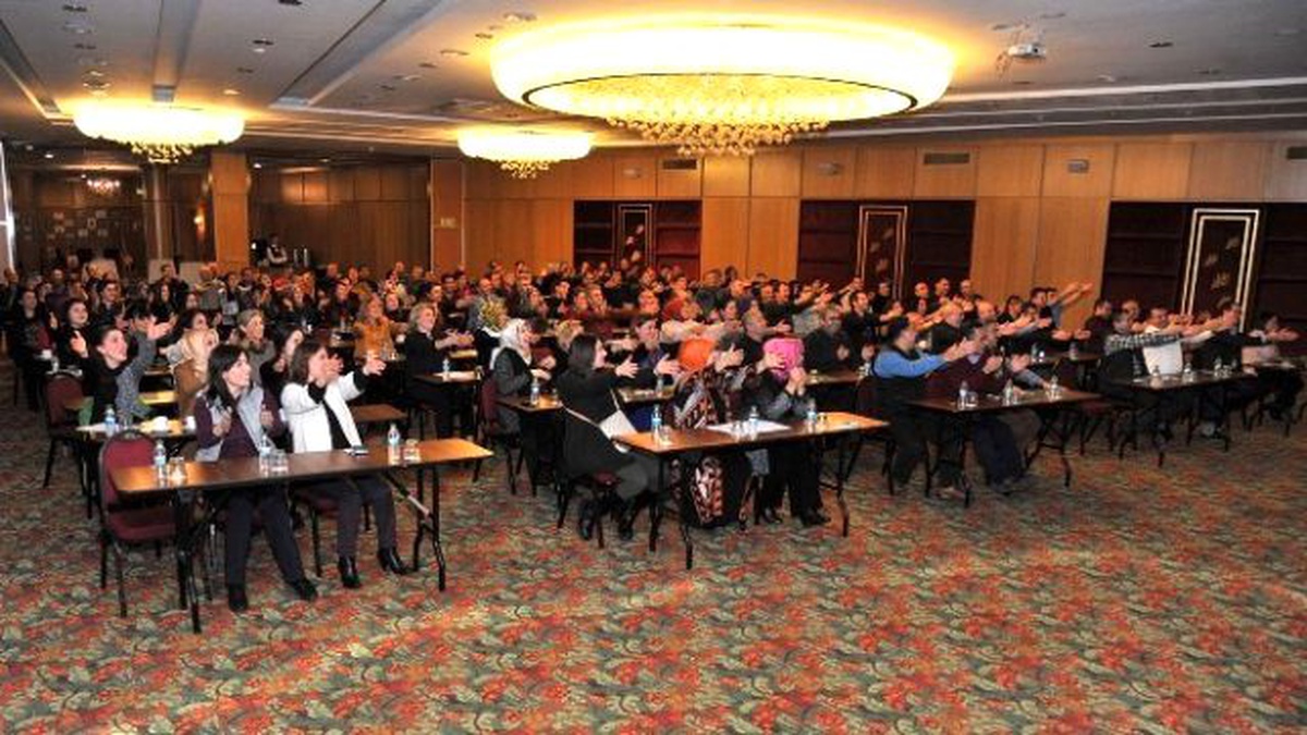 Altındağ Belediyesi Çalışanları Çalıştayda Bir Araya Geldi