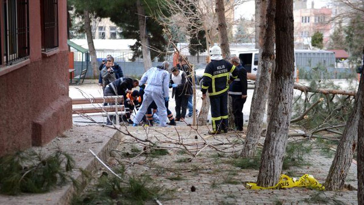 TSK, Kilis'teki Patlama Sonrası Suriye'deki IŞİD Mevzilerini Vurdu