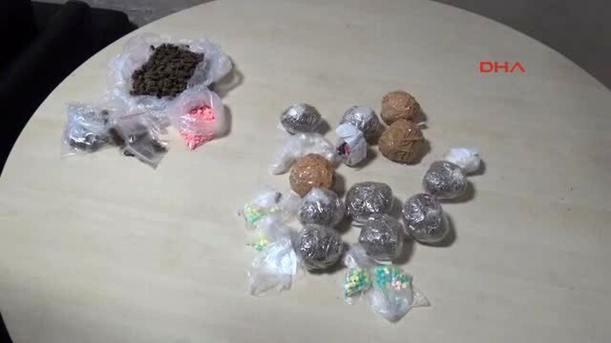 Bursa?da Uyuşturucu Operasyonu: 3 Tutuklama