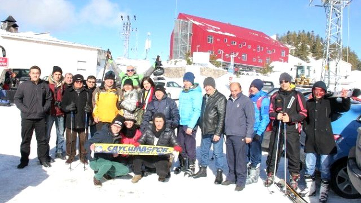 Çaycuma Belediyesi Fotoğraf Yarışmasını Kazananları Kartalkaya\'ya Götürdü