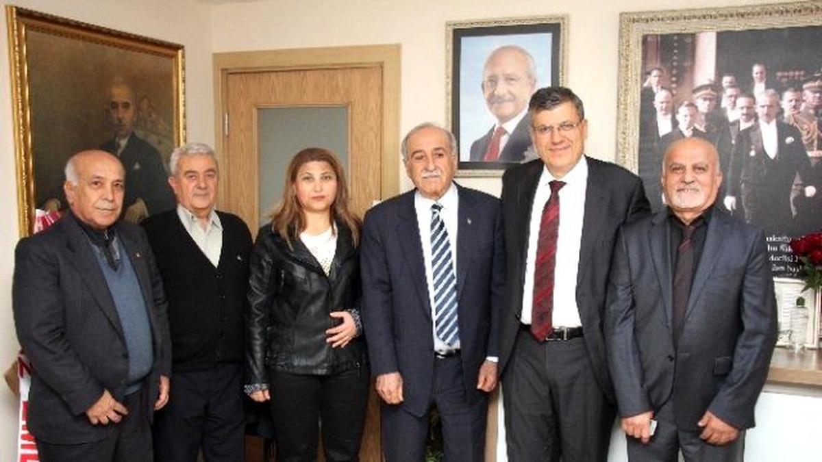 CHP\'den \'Kamu Yararı\' Taşıyan Projelere Tam Destek