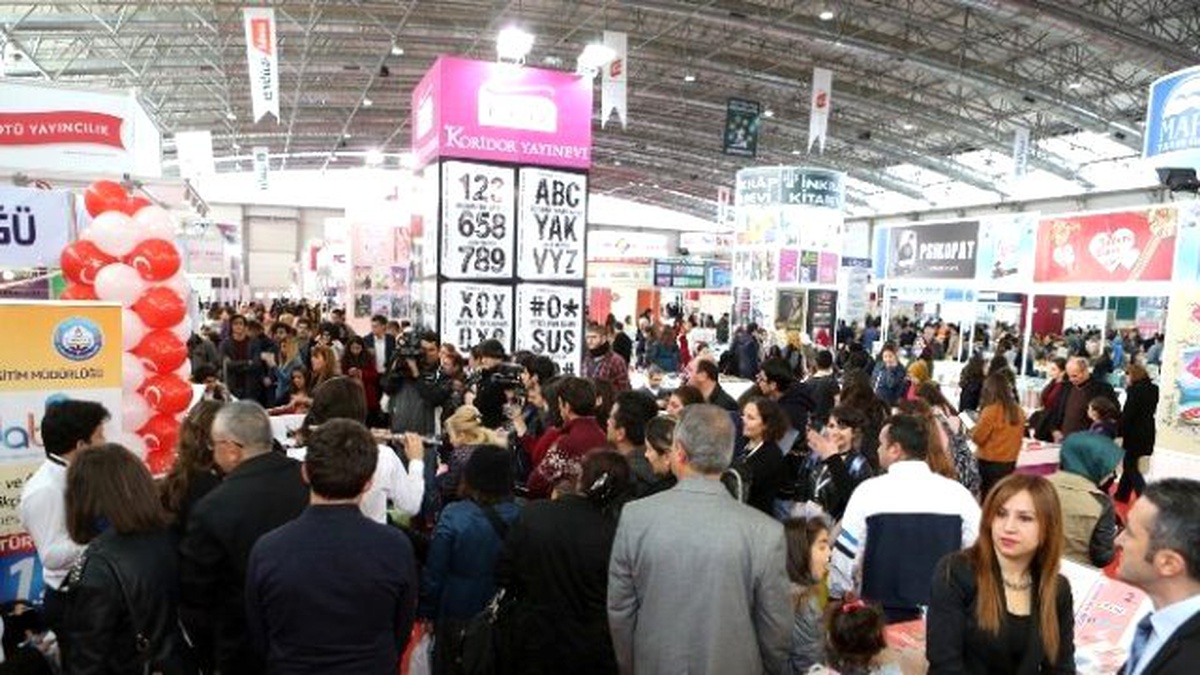 Çukurova Kitap Fuarı 281 Bin Okurun Ziyaretiyle Sona Erdi
