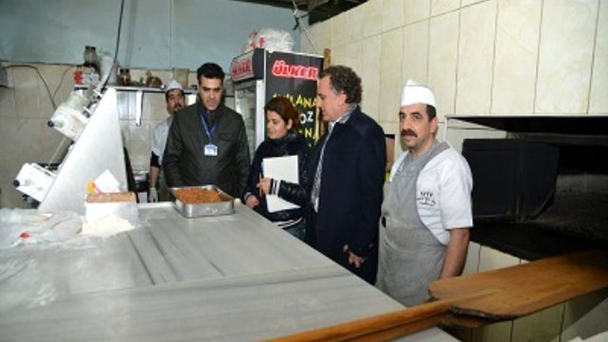 Diyarbakır\'da 18 Ton Gıda İmha Edildi