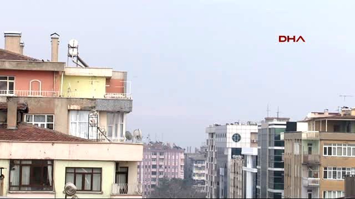 Diyarbakır Sur\'da Patlama ve Silah Sesleri Kesilmiyor