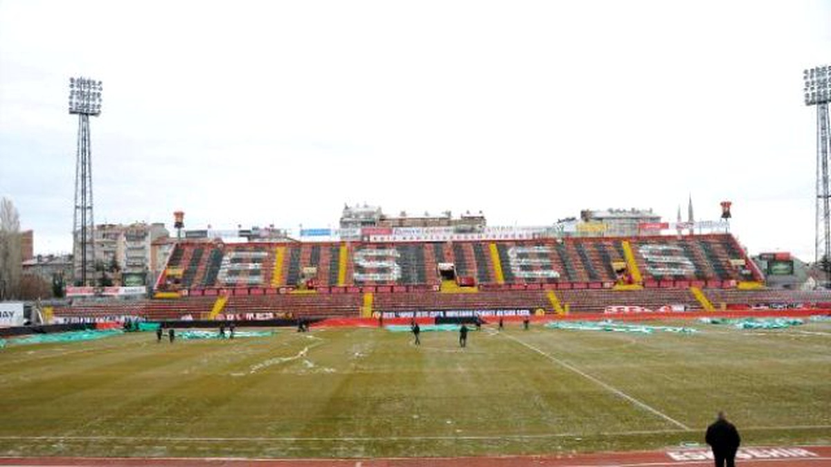 Eskişehir Atatürk Stadyumu Fenerbahçe Maçına Hazır