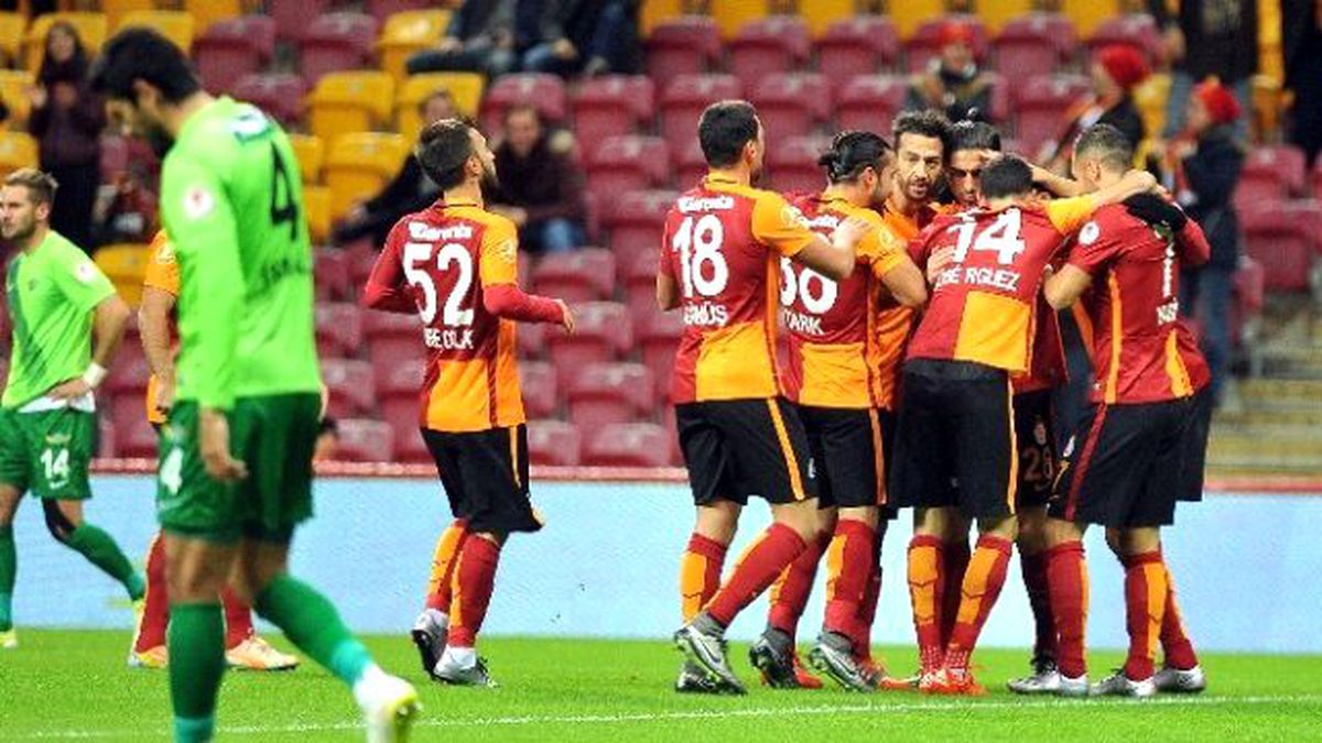 Galatasaray, Akhisar Deplasmanında