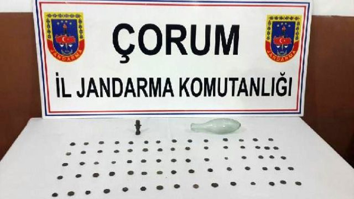Jandarma, Tarihi Eser Ele Geçirdi
