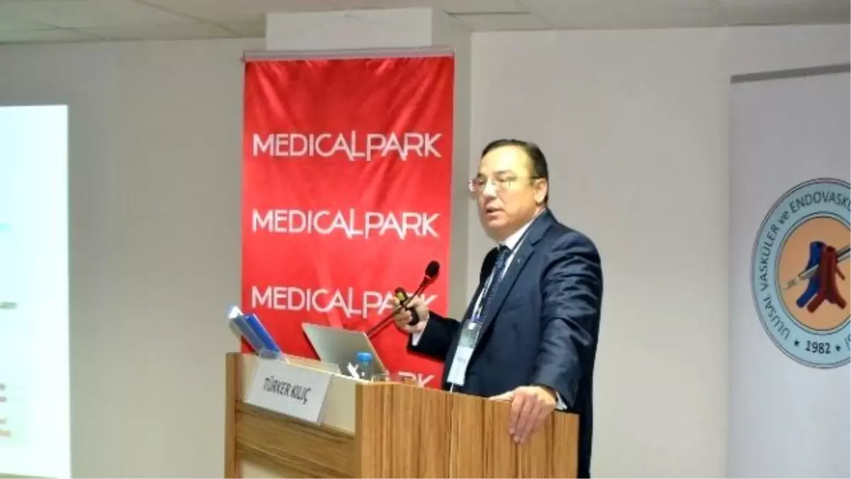 Kalp ve Damar Cerrahları Medical Park Gaziantep\'te Buluştu