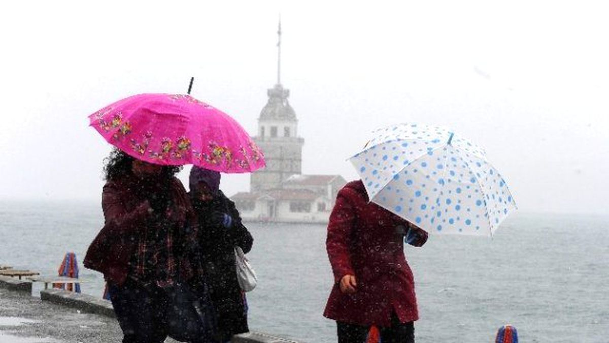 Kar İstanbul\'da Bir Başka Güzel