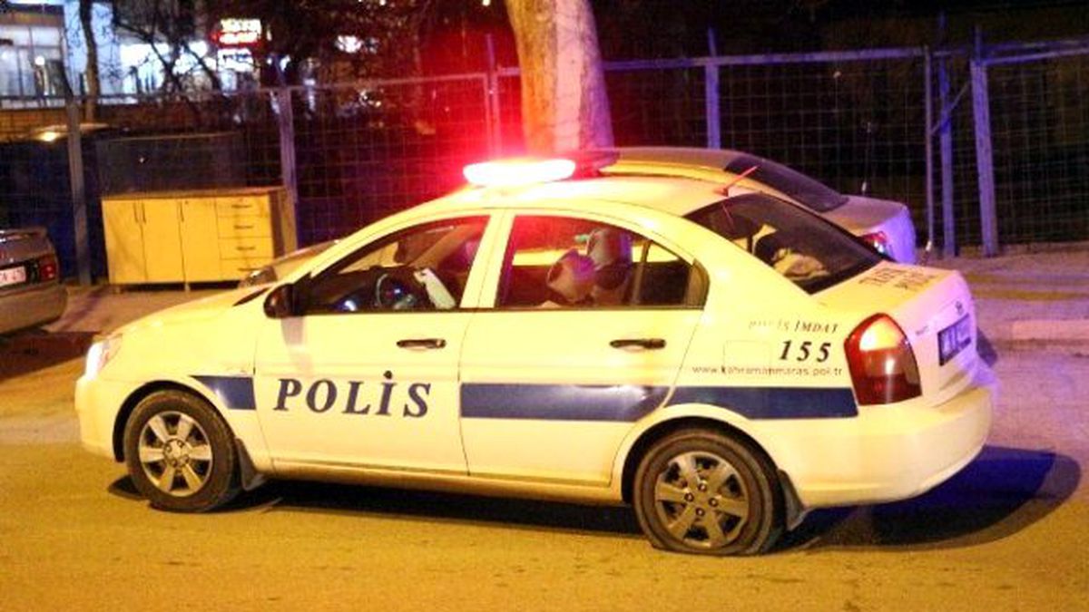 Polise Bıçaklı Saldırı