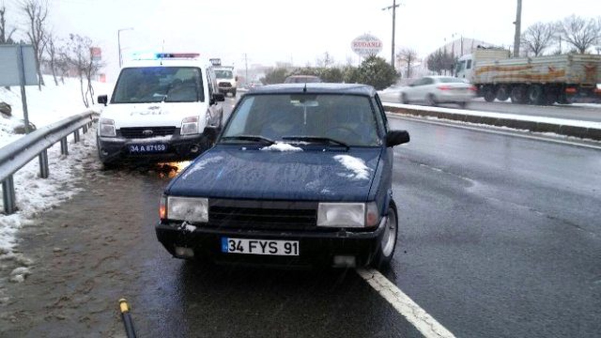 Silivri\'de Yol Verme Kavgasında 1 Kişi Ağır Yaralandı