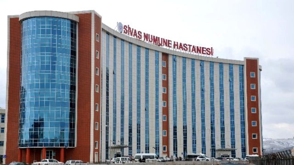 Sivas\'ta Sobadan Sızan Gazdan 15 Kişi Zehirlendi
