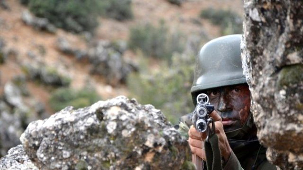 Sözleşmeli Erbaş ve Erlerin Dönem Sonu Tatbikatı Nefes Kesti
