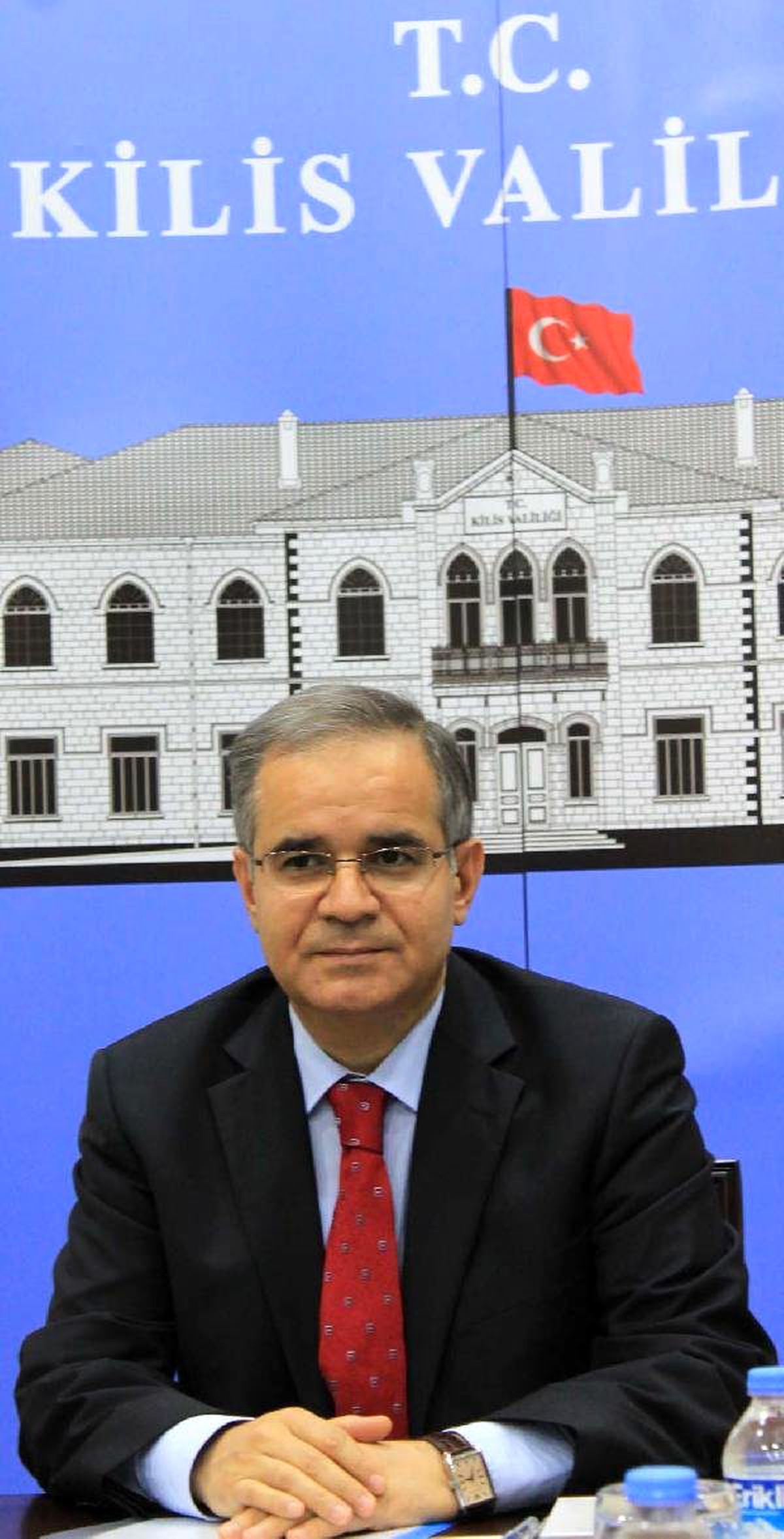 Suriye\'den Atılan Katyuşa Füzesi Okulun Bahçesine Düştü: 1 Ölü, 1 Yaralı (4)