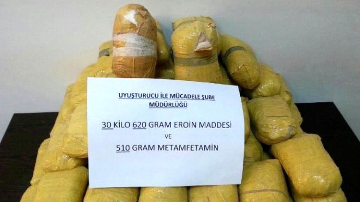Uyuşturucu Tacirinin Foyasını Narkotik Köpeği Ortaya Çıkardı