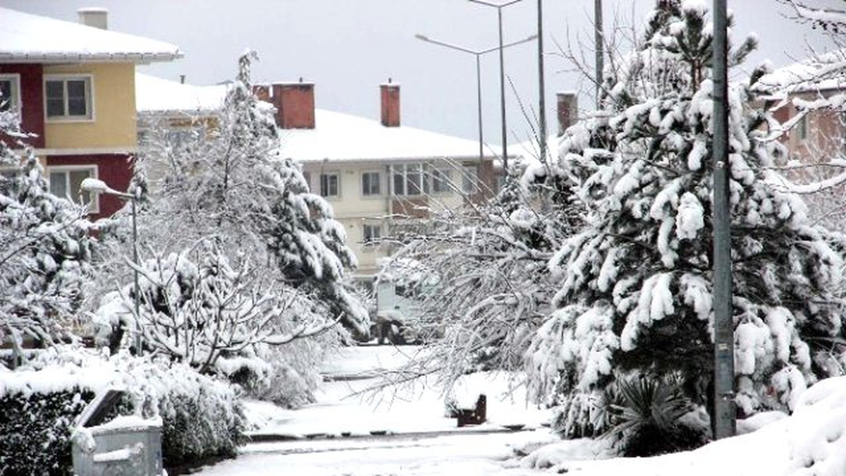 Yalova Yeniden Beyaza Büründü