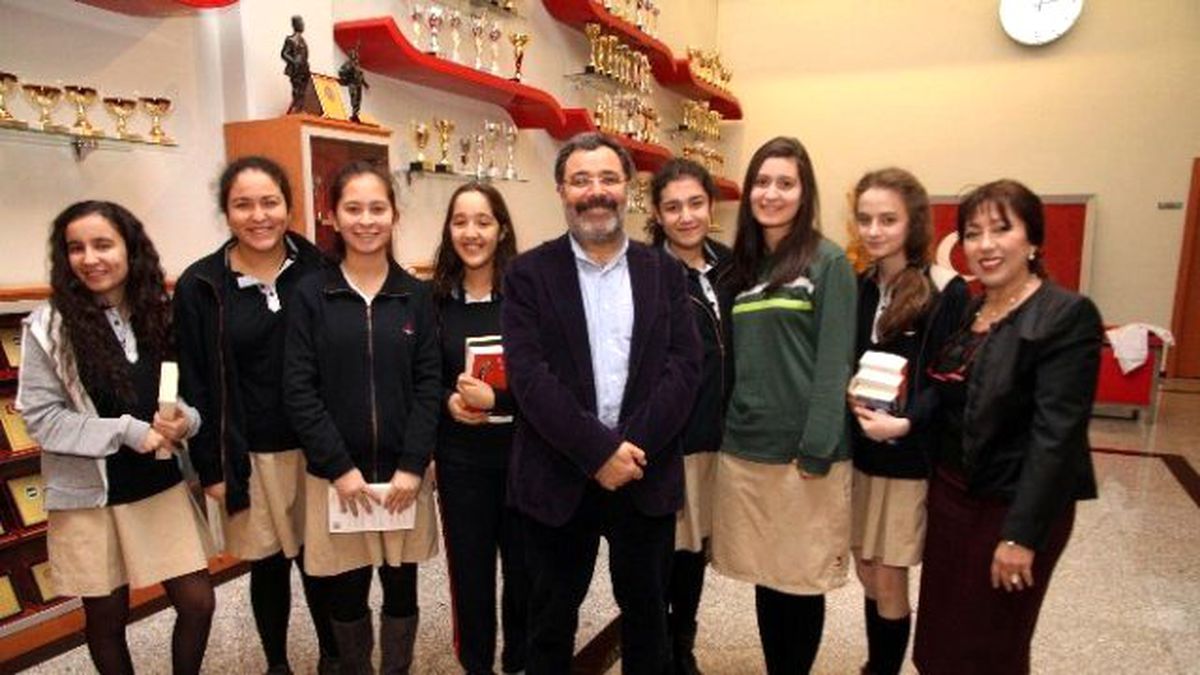 Yazar Ahmet Ümit Özel Sanko Okullarında