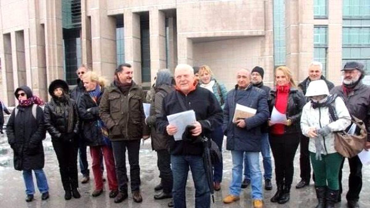 Academics Support Colleagues Under Probe İn Turkey