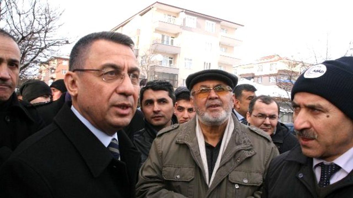 Afad Başkanı Oktay Yerköy\'de Çöken Binanın Enkazını İnceledi