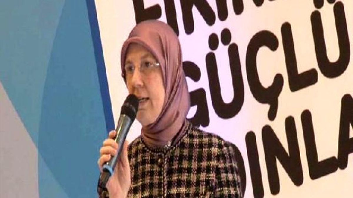 Aile Bakanı Ramazanoğlu: Yoksul Ailelere Ücretsiz İnternet Önümüzdeki Günlerde Yasalaşacak Bir...