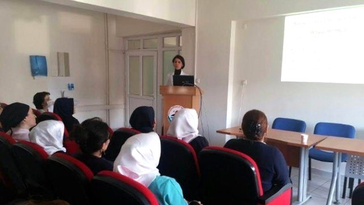 Beyşehir\'de Sağlık Personeline Eğitim Semineri
