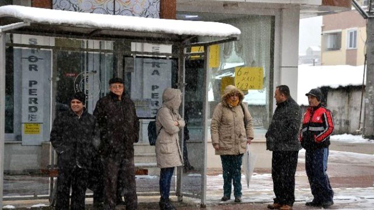 Bursa\'da Vatandaşların Özel Halk Otobüsü İsyanı