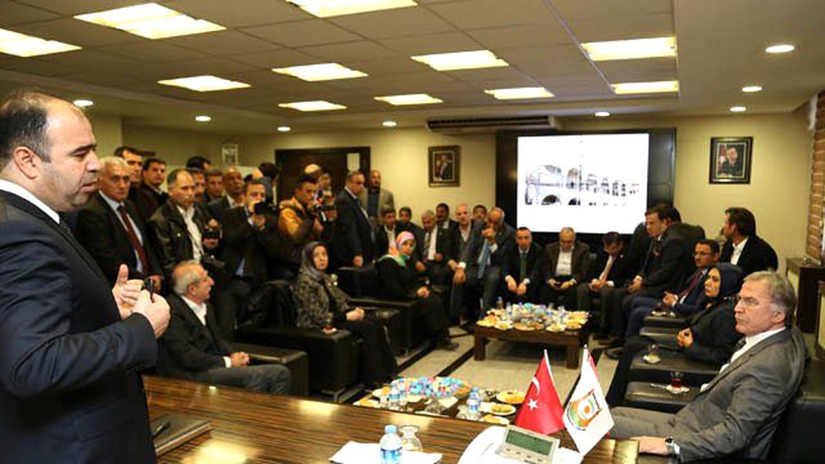 Büyükşehir Yasası Değişiyor
