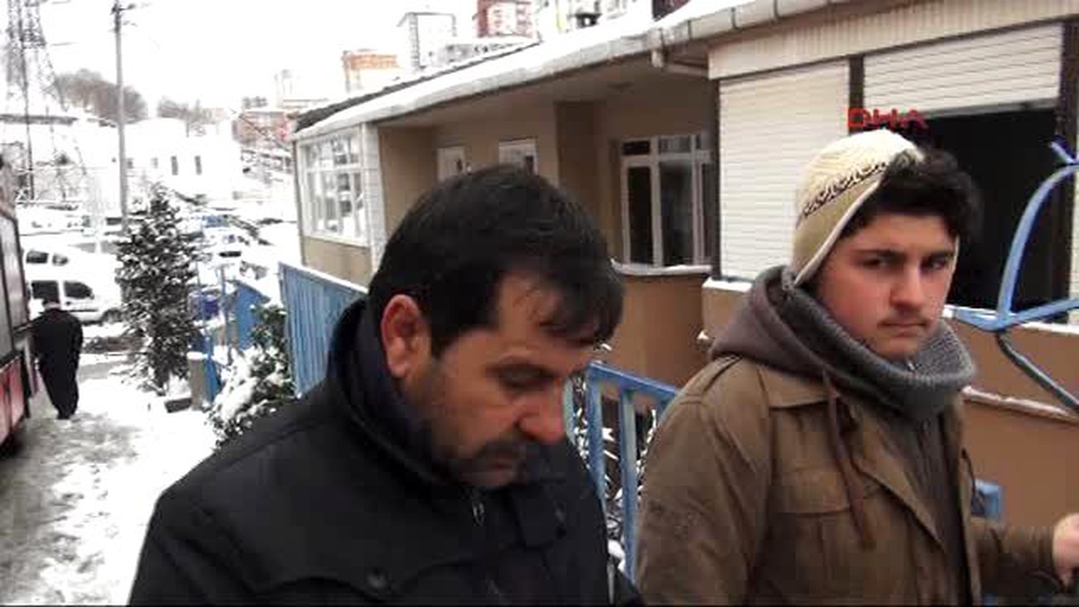 Buzlu Yol Kazası Ucuz Atlatıldı