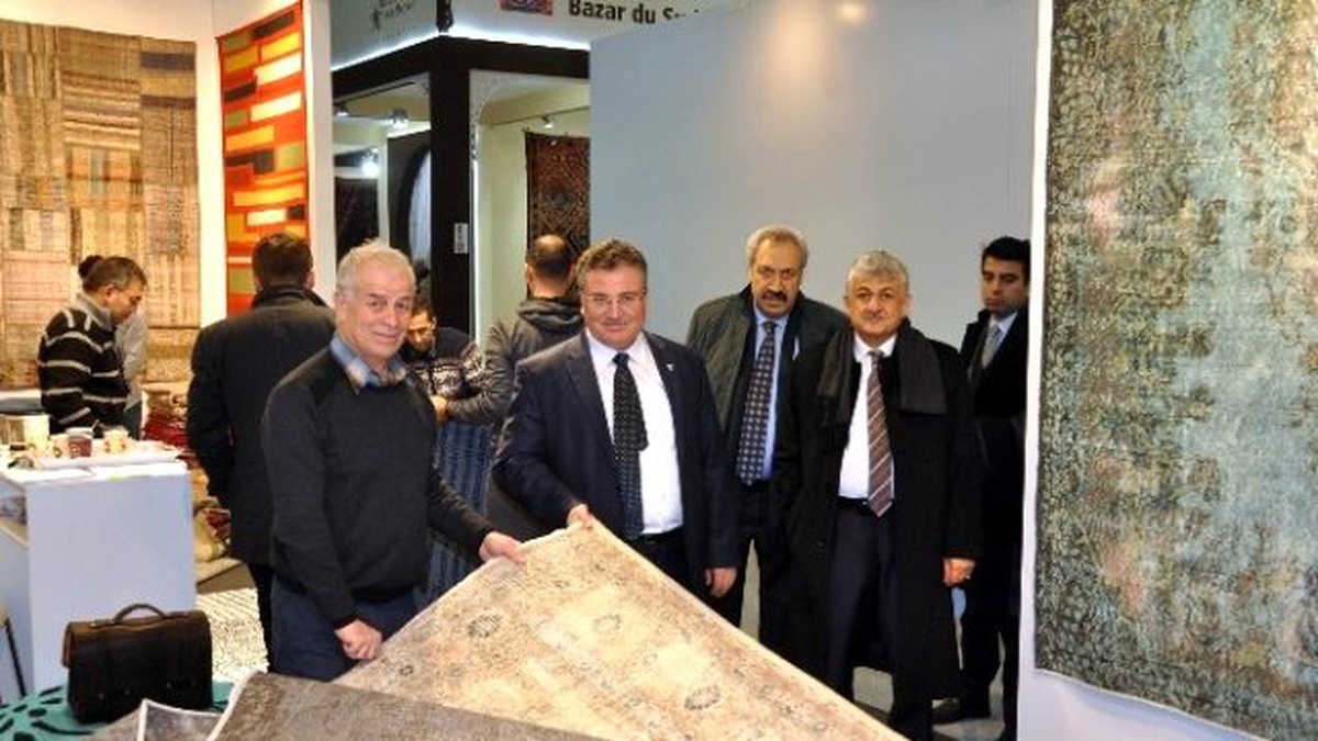 Domotex Halı Fuarında Tufte ve El Dokuma Halıları ve Türk Kilimleri İlgi Görüyor