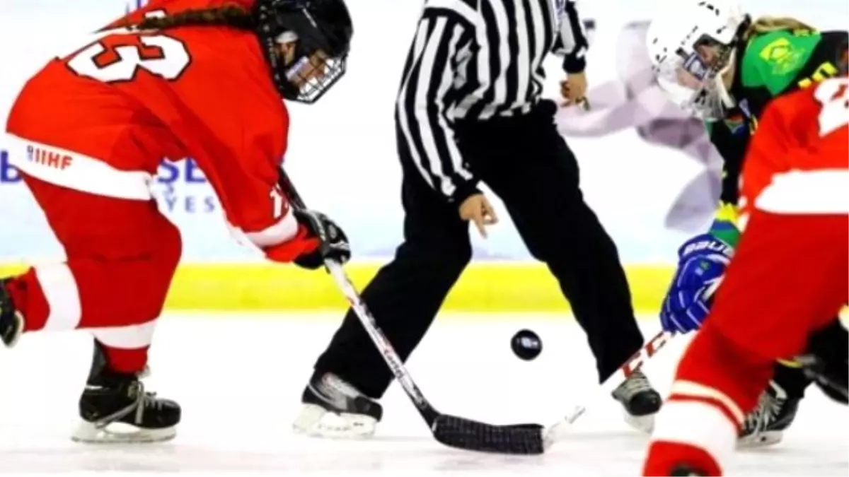 Dünya Kadınlar Buz Hokeyi Şampiyonası 'Terör' Bahanesiyle Türkiye'den Alındı