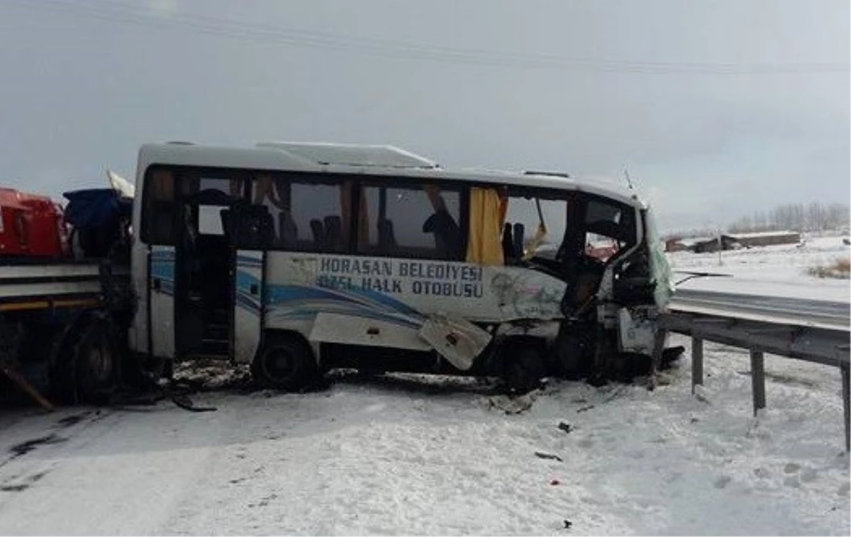 Erzurum\'da Trafik Kazası: 6 Yaralı