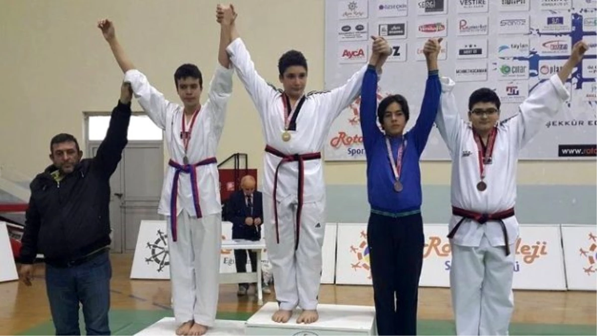 Foça\'nın Taekwondocuları Türkiye Şampiyonasına Katılacak