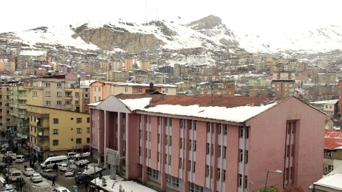 Hakkarili Huzur İstiyor