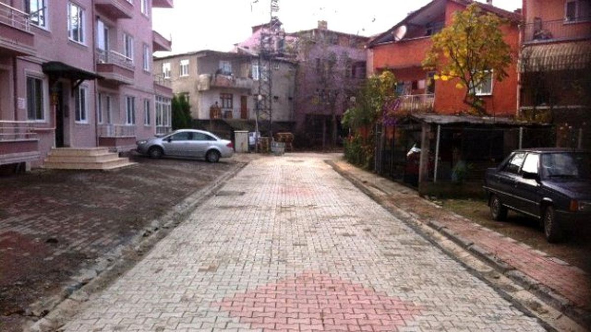 İzmit\'te Bozuk Yol Kalmadı