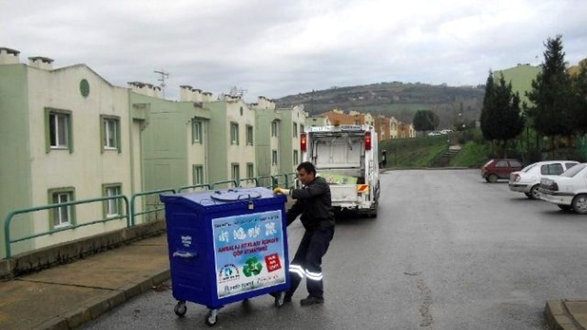 İzmit\'te Çevre Geri Dönüşümle Korunuyor