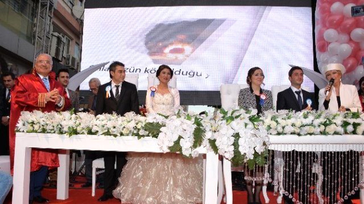 Mersin Büyükşehir Belediyesi Toplu Nikah Törenine Hazırlanıyor