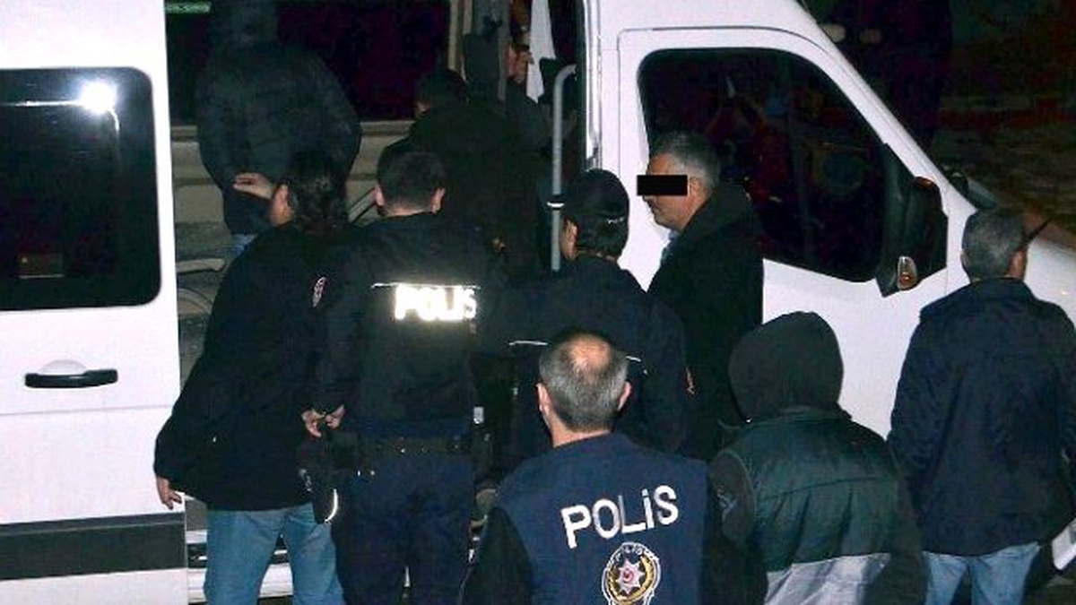 Edremit\'te Soygununun Ardından Göçmen Kaçakçılığı Çıktı