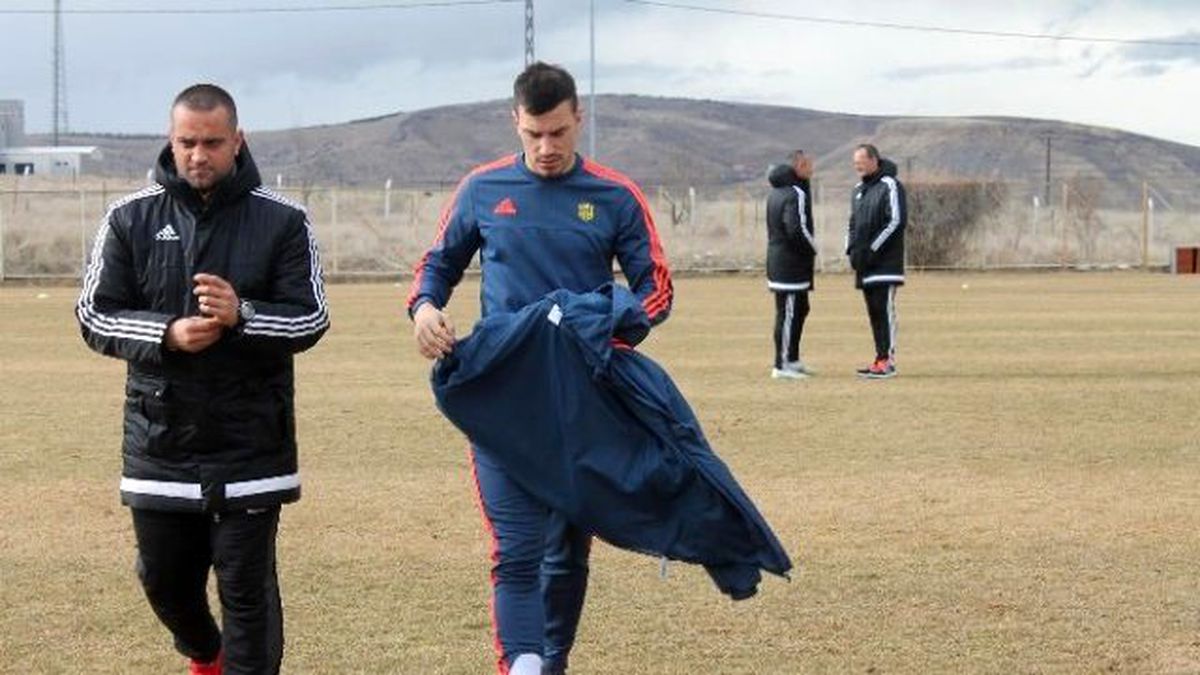 Sandro Gotal: "Yeni Malatyaspor ile Süper Lig\'e Çıkmak İstiyorum"